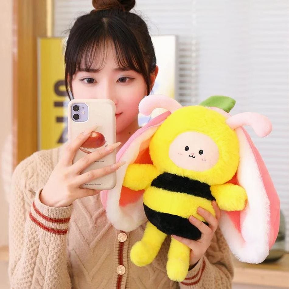 La Peluche Peluche abeille fraise