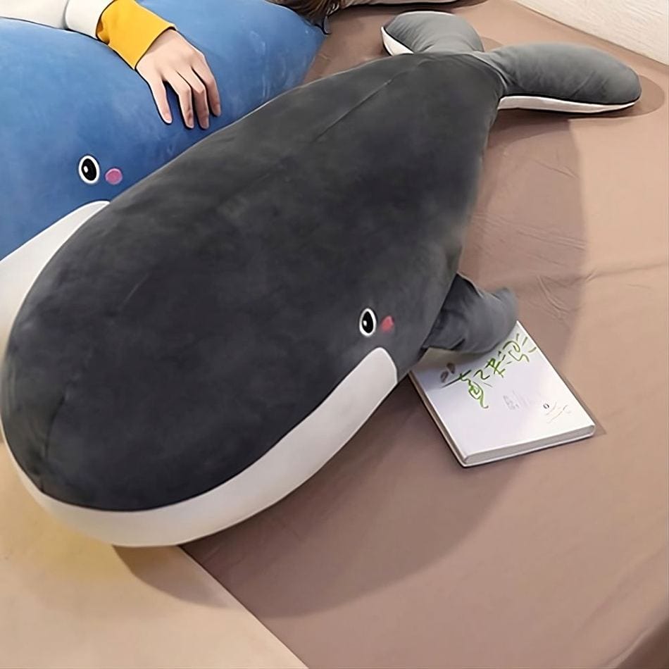 La Peluche Peluche baleine géante grise
