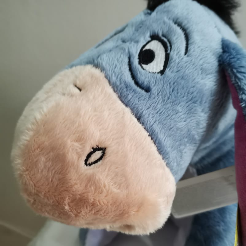 La Peluche Peluche Bourriquet de Winnie l’Ourson