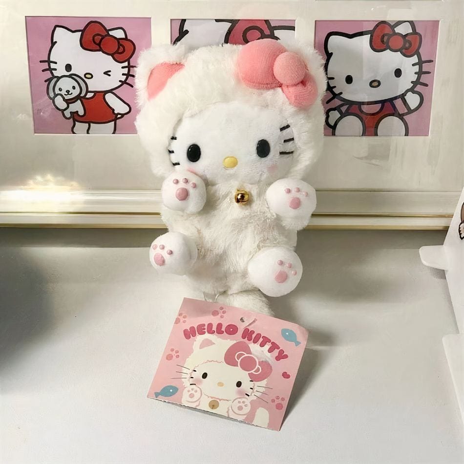 La Peluche Peluche Hello Kitty avec déguisement