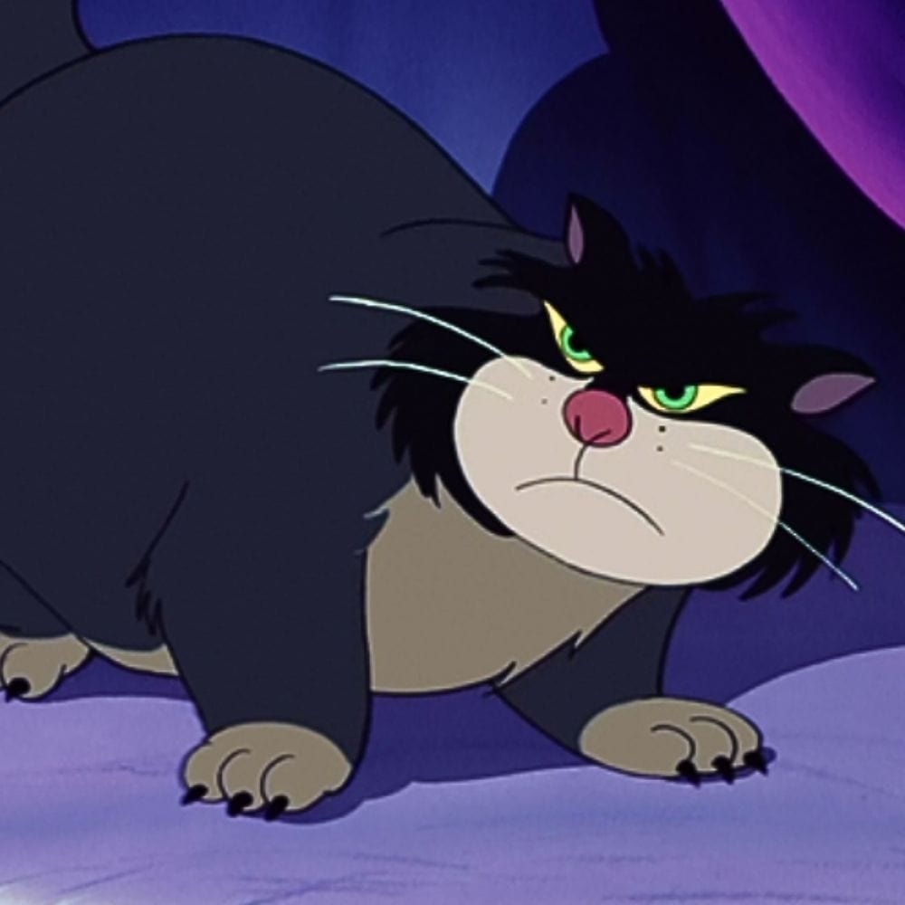 La Peluche Peluche musicale Lucifer le chat de Cendrillon respirante