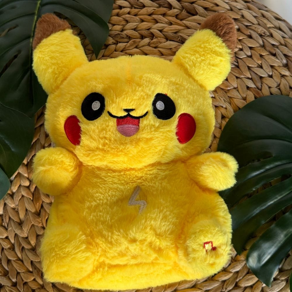 La Peluche Peluche Pikachu respirante avec berceuses