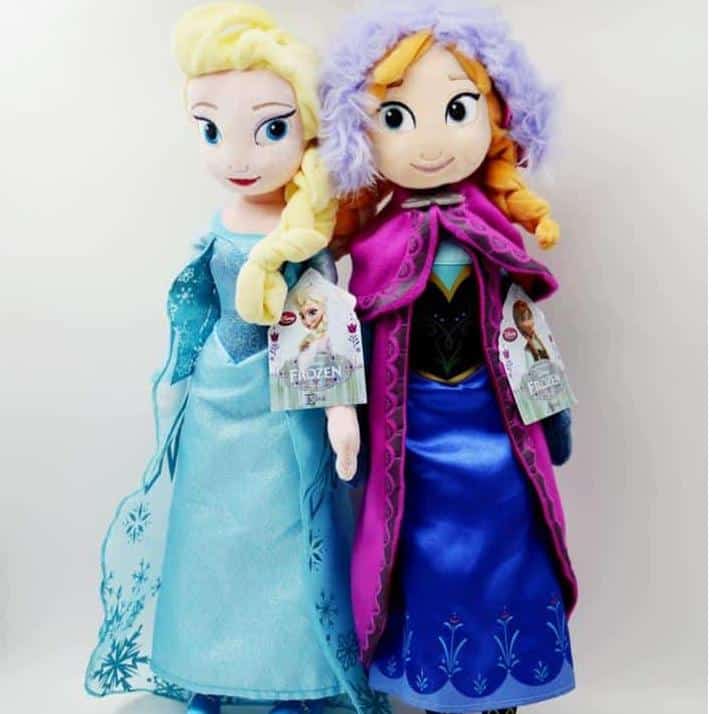 La Peluche Peluche princesse Anna Disney