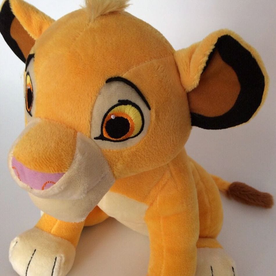 La Peluche Peluche Simba Roi Lion