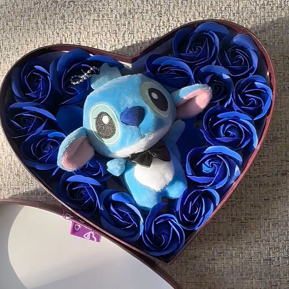 La Peluche Peluche Stitch coffret en cœur