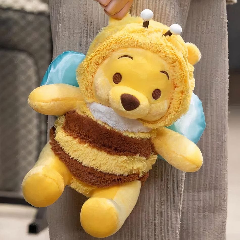 La Peluche Peluche Winnie l’ourson en abeille