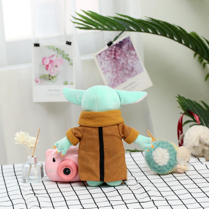 La Peluche Peluche bébé Yoda Star Wars