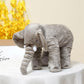 La Peluche Peluche éléphant oreiller grise