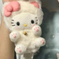 La Peluche Peluche Hello Kitty avec déguisement