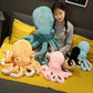 La Peluche Peluche pieuvre noire et blanche